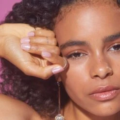 Strawberry Glaze -Nail Polish Store GAM205 StrawberryGlaze Model