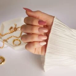 Flat White -Nail Polish Store GAM288 GAM290 GAM291 GAM29 Lifestyle