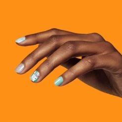 Desert Quartz -Nail Polish Store GS102 DesertQuartz Hand2