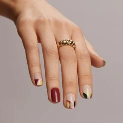 Nail Polish Store -Nail Polish Store GWA50 AmberJoy Hands