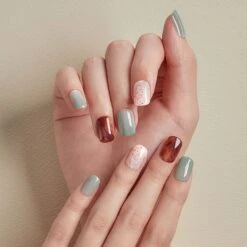 Nail Polish Store -Nail Polish Store PO520 AmberAle Hand