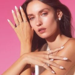 Vanilla Glaze - Coffin -Nail Polish Store PO541 VanillaGlaze Coffin Model2