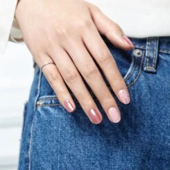 Rose Petal -Nail Polish Store ZMA050 RosePetal Lifestyle1 06e006cb 7178 4e36 a887 5646e148bc58