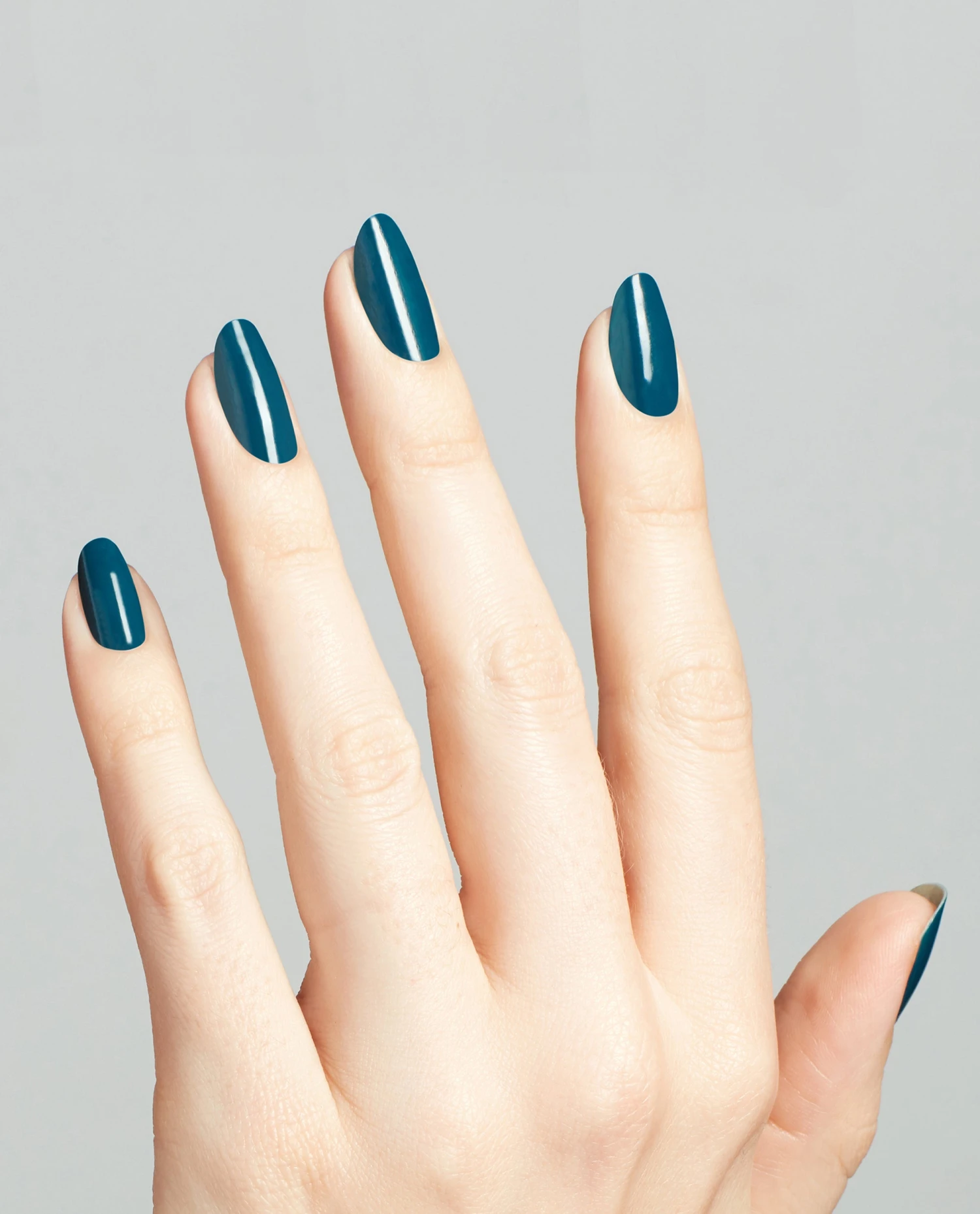 Gel Nail Polish Drama At La Scala 4 Gel Nail Polish Drama At La Scala - Image 2